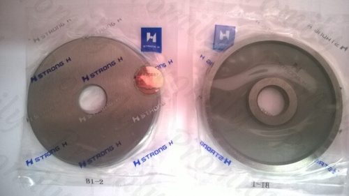 Комплект ножей 911-1/933-1, 911-2/933-2 (71.6x15x4.5) от магазина Promily в Черкесске