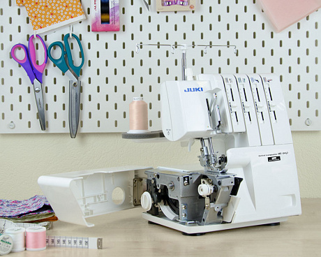 Juki MO-104 DN от магазина Promily в Черкесске